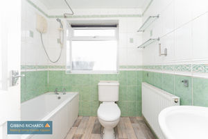 Bathroom- click for photo gallery